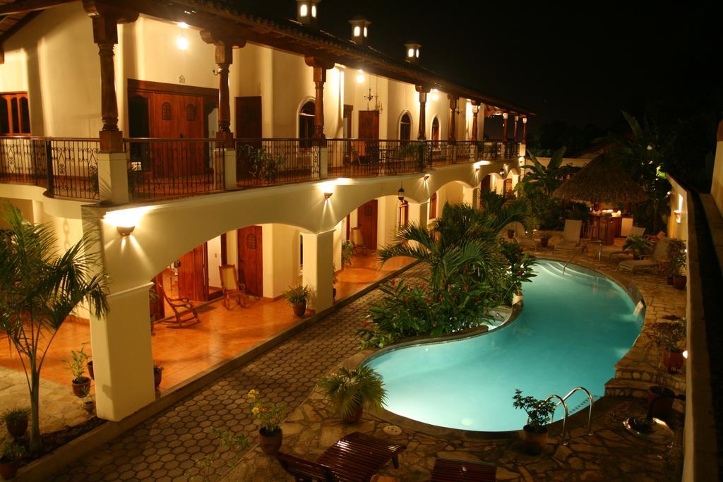 Obispo Condos กรานาดา ภายนอก รูปภาพ